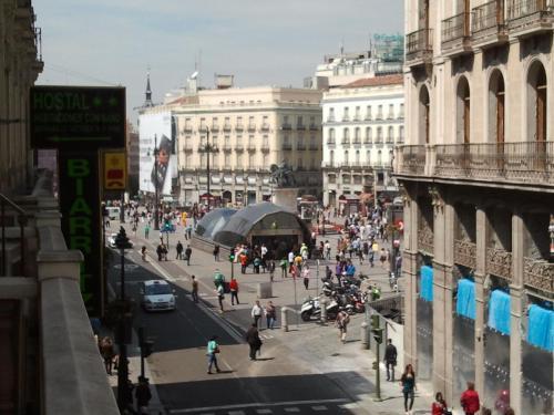 Hostal Biarritz Madrid Ngoại thất bức ảnh