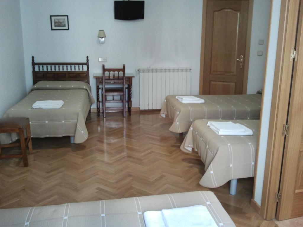 Hostal Biarritz Madrid Phòng bức ảnh