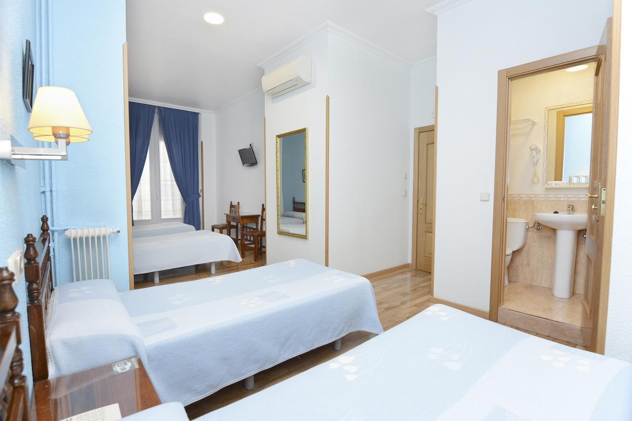Hostal Biarritz Madrid Ngoại thất bức ảnh